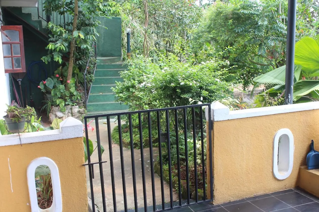 Panzió Gerard Holiday Home Kandy